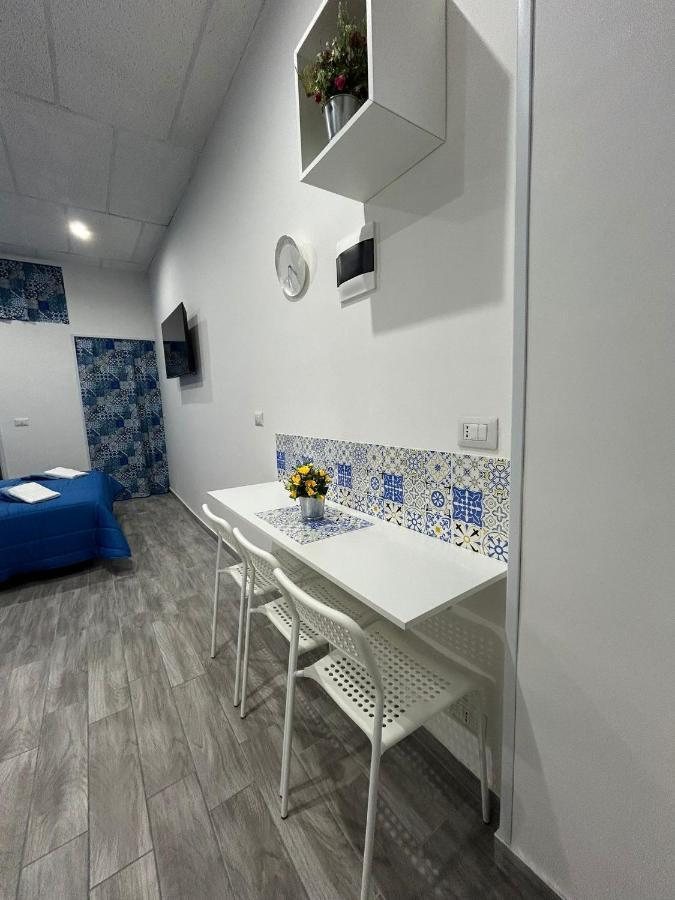 O' Vascio Ro' Nonno Bed & Breakfast เนเปิลส์ ภายนอก รูปภาพ